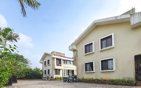 Capital O 65369 Hotel Sai Villas Lonavala India
